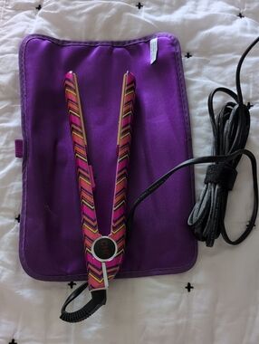CHI Pink Chevron Mini Flat Iron - Travel Hair Straightener